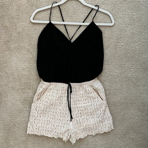 Revolve Shore Road Malay Lace Romper in Black and Ivory - Size Small - Picture 1 of 4